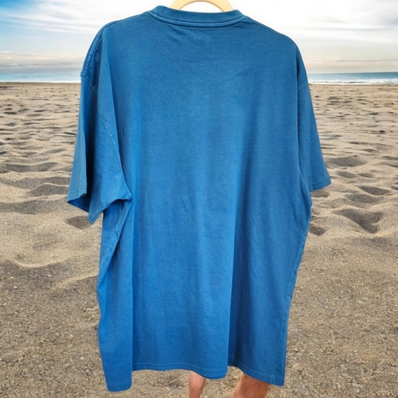 Naturally Newport NWT Newport Beach, CA Graphic Tee - Picture 4 of 7